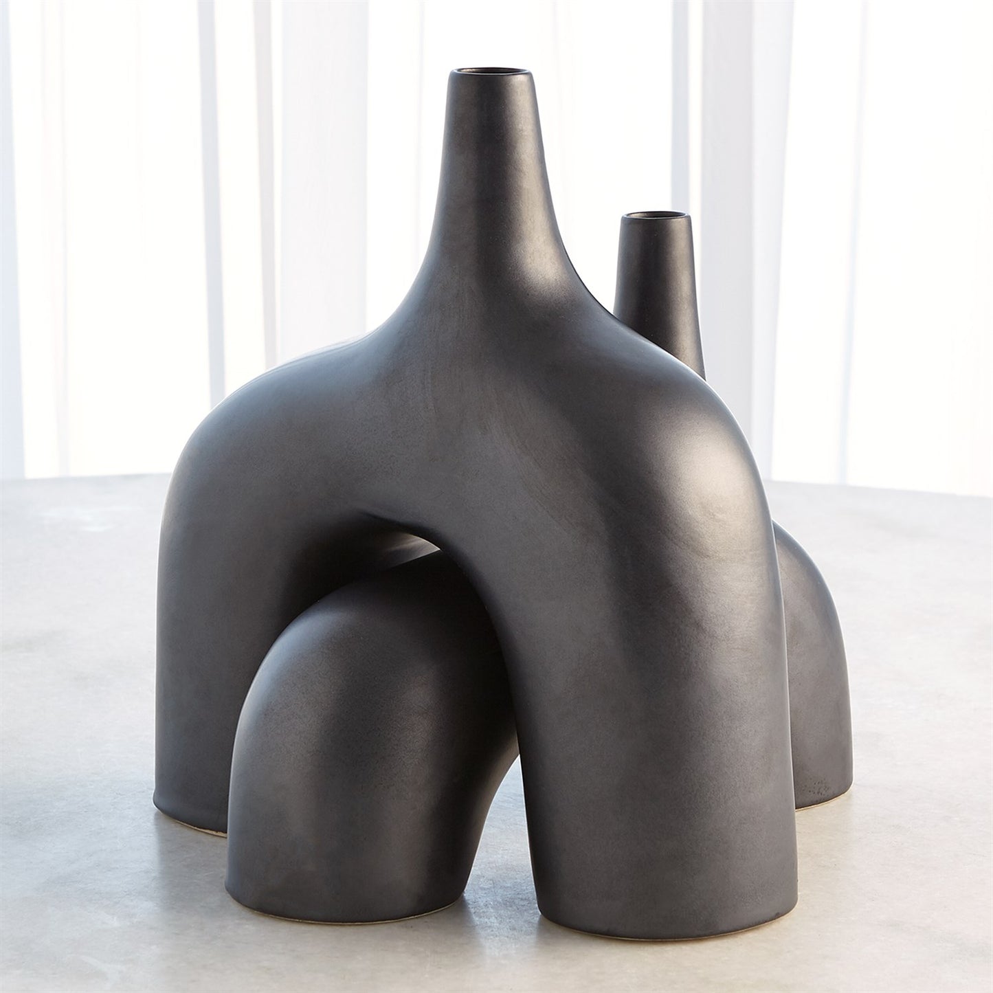 Stretch Vase-Black-Small